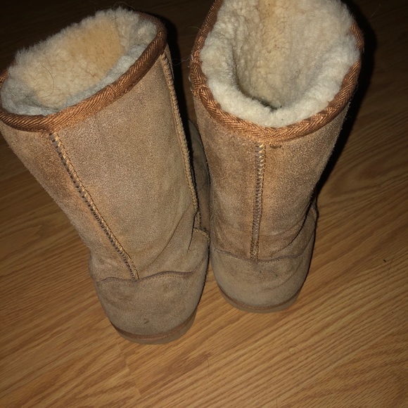 Sheep skin winter boots - Picture 2 of 4